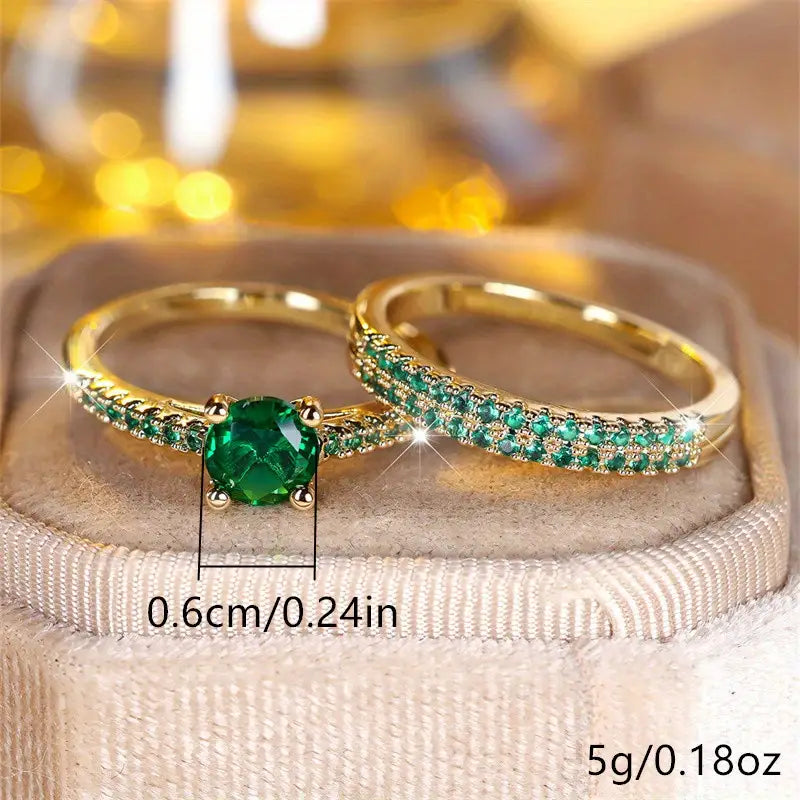 Duo Ring Set with Emerald-Green Stone