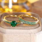 Duo Ring Set with Emerald-Green Stone