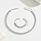 Elegant Fishtail Set with Glass and Gemstones