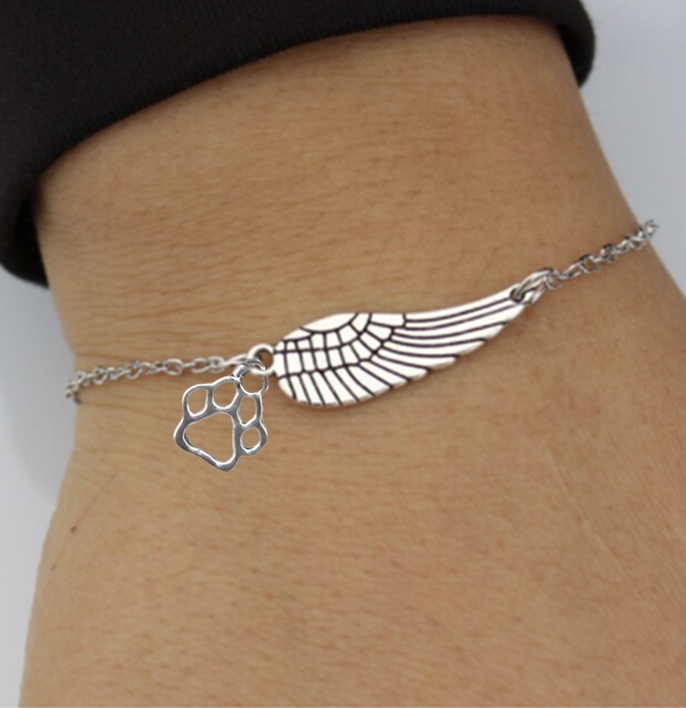 Memorial Bracelet in Silver with Angel Wing and Footprint | Handmade