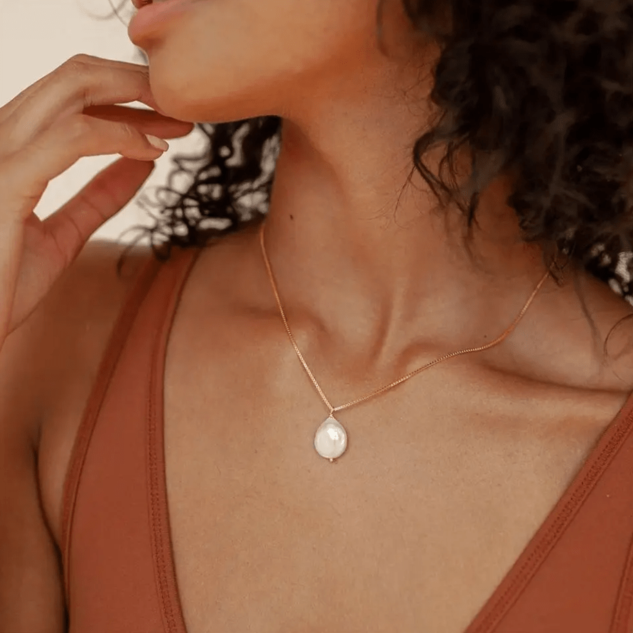 Pearl Pendant Necklace