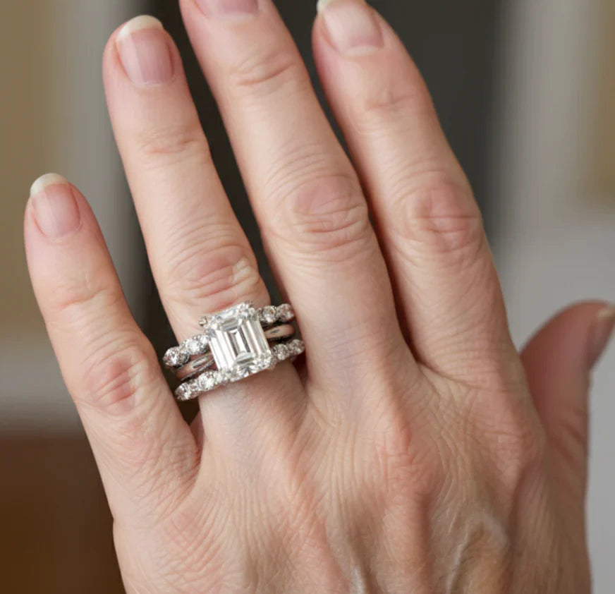 Vintage Silver Ring with Shiny Layers